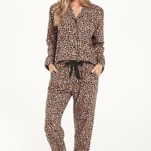 NWT Z Supply Dream State Leopard PJ Set